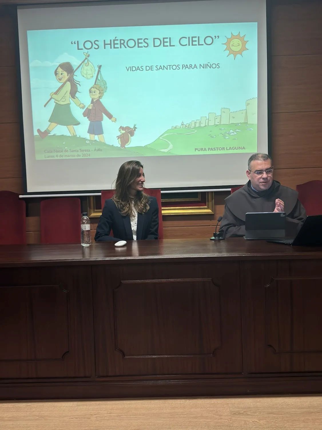 Presentación del cuento de Santa Teresa en Ávila